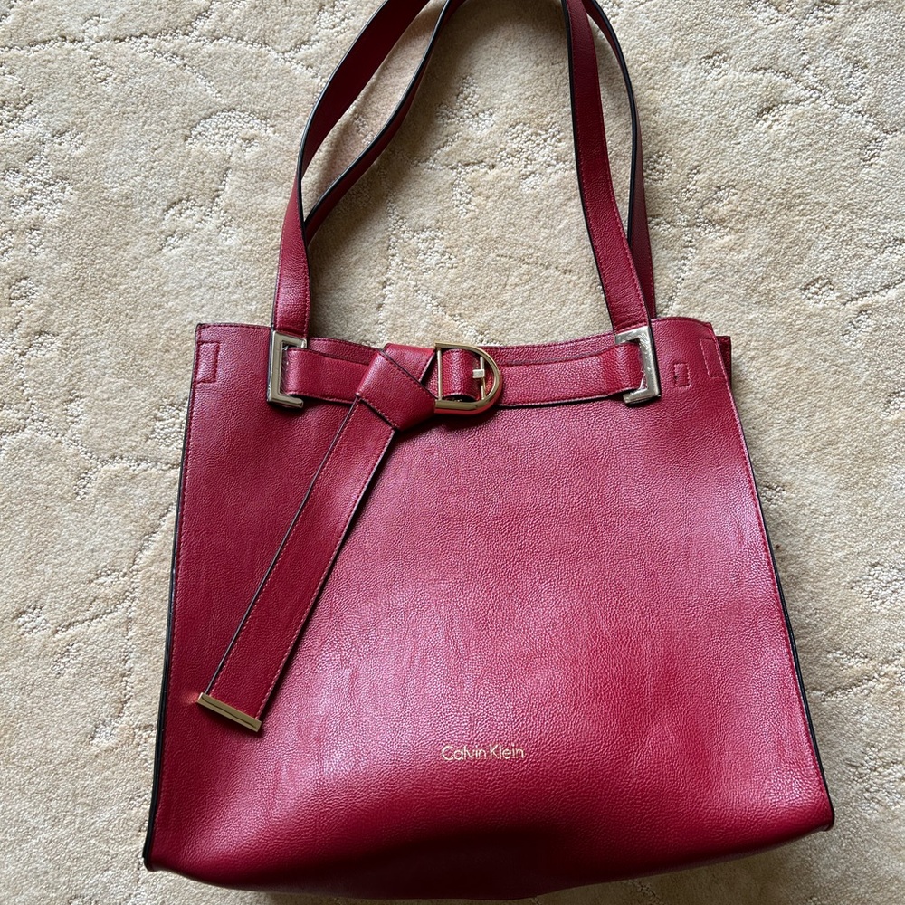 Calvin Klein Shoulder Bag